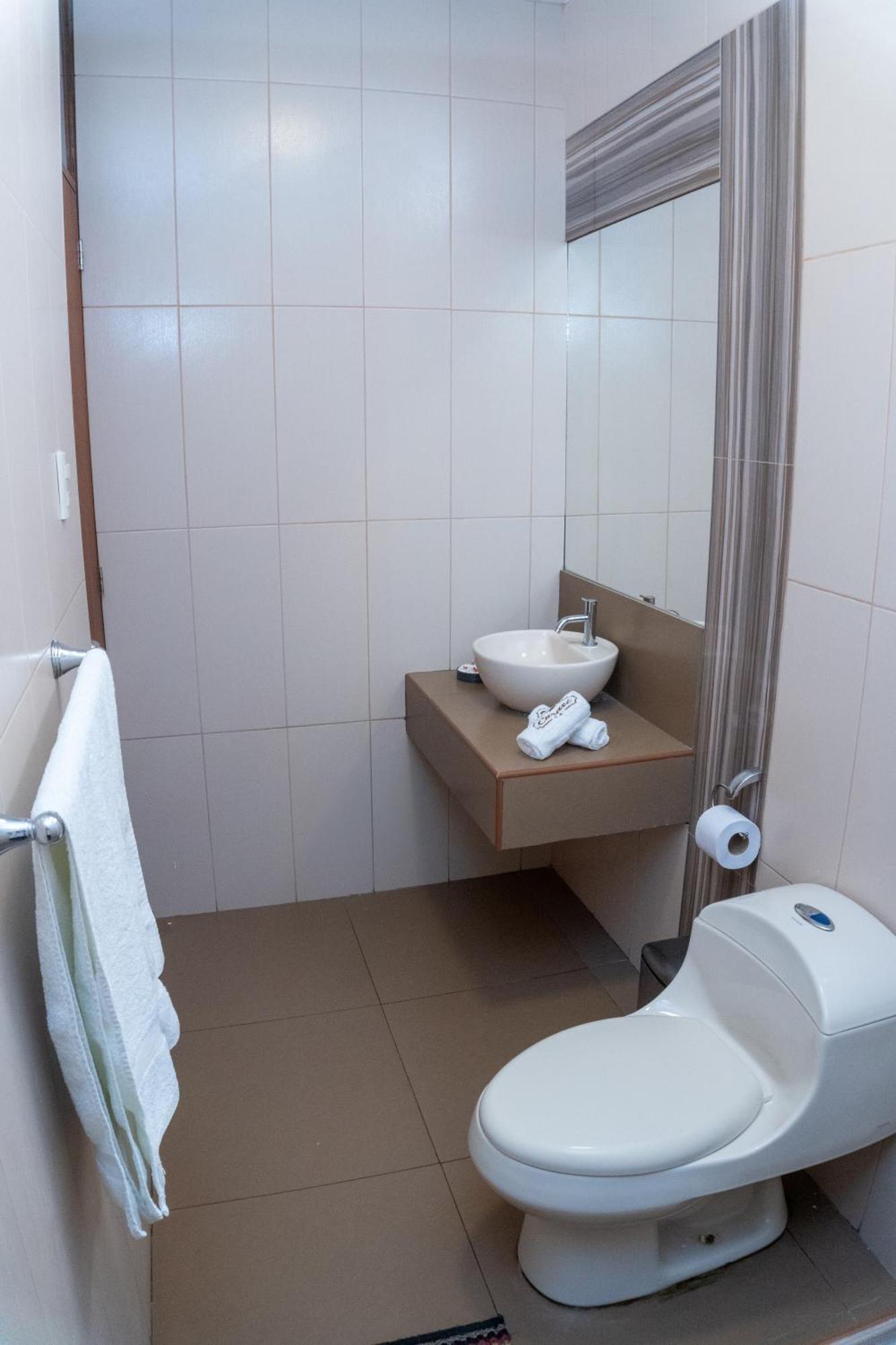 Hotel Curasi إِكا المظهر الخارجي الصورة
